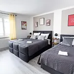Apartment Nahe Rathaus&dom - 1,5-, 2- Oder 3 Zkb-apartments Im Zentrum *