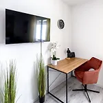 Nahe Rathaus&dom - 1,5-, 2- Oder 3 Zkb-apartments Im Zentrum * Augsburg