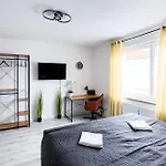 Nahe Rathaus&dom - 1,5-, 2- Oder 3 Zkb-apartments Im Zentrum