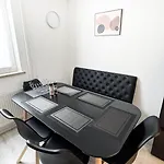 Apartment Nahe Rathaus&dom - 1,5-, 2- Oder 3 Zkb-apartments Im Zentrum