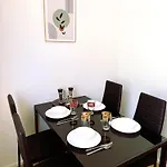 Nahe Rathaus&dom - 1,5-, 2- Oder 3 Zkb-apartments Im Zentrum