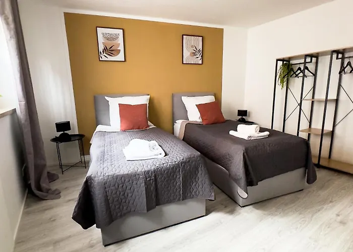 Apartmán Nahe Rathaus & Dom - 1,5-, 2- Oder 3 Zkb-apartments Im Zentrum *