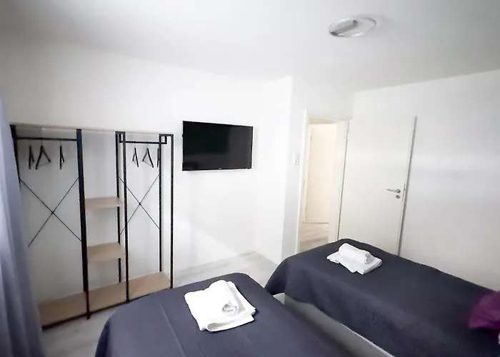 Apartmán Nahe Rathaus & Dom - 1,5-, 2- Oder 3 Zkb-apartments Im Zentrum Augsburg
