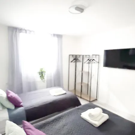 Apartmán Nahe Rathaus & Dom - 1,5-, 2- Oder 3 Zkb-apartments Im Zentrum