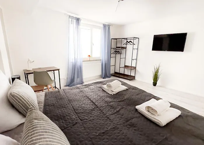 Apartment Nahe Rathaus&dom - 1,5-, 2- Oder 3 Zkb-apartments Im Zentrum