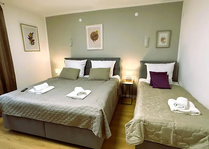 Nahe Rathaus&dom - 1,5-, 2- Oder 3 Zkb-apartments Im Zentrum Apartment